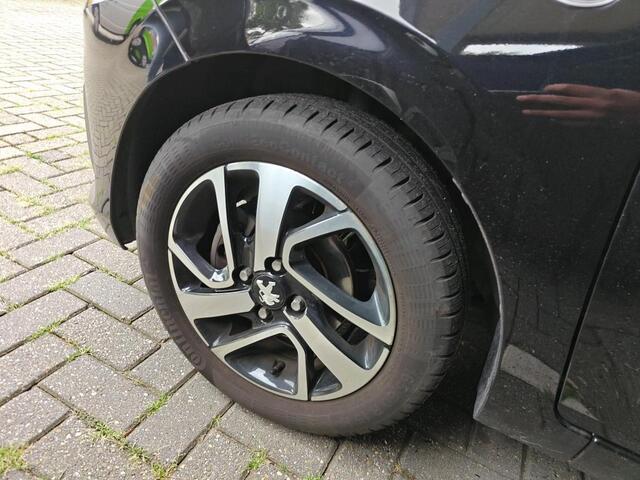 Peugeot 108 1.0 e-VTi Allure ALL-INRIJKLAARPRIJS/Camera/Airco/Apple Carplay/Donker getint glas