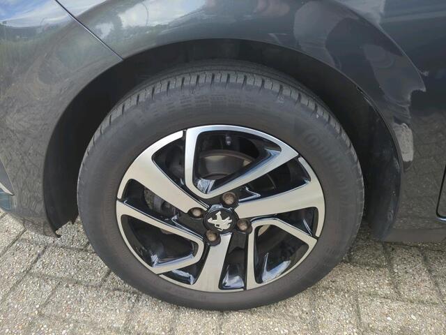 Peugeot 108 1.0 e-VTi Allure ALL-INRIJKLAARPRIJS/Camera/Apple Carplay/Climate Controle/Donker getint glas