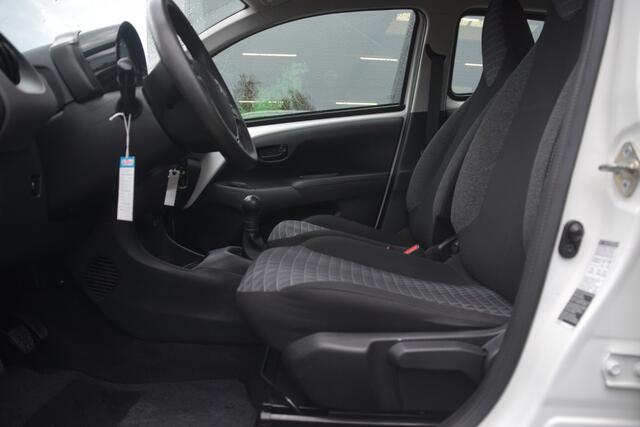 Peugeot 108 1.0 e-VTi Active Carplay | Camera | Airco | groot scherm | Bluetooth