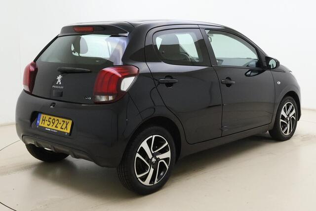 Peugeot 108 1.0 e-VTi Allure | Apple carplay/Android auto | Navigatie via APP. | Airco | All season banden | Lichtmetalen velgen 15'' | Stuurwiel multifunctioneel |