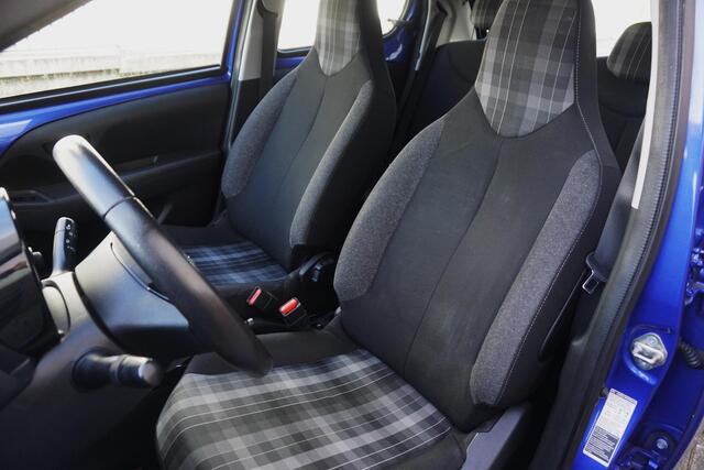 Peugeot 108 1.0 e-VTi Allure/CARPLAY/LM VELGEN/LED/AIRCO!