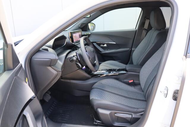 Peugeot 2008 1.2 PureT. 130PK EAT8 Automaat Allure Nieuw-model 360-Camera/Navigatie