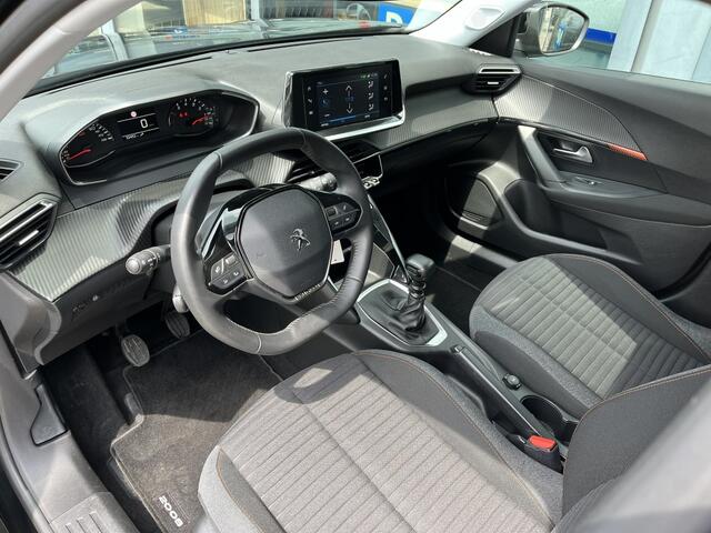 Peugeot 2008 1.2 PT Active Pack