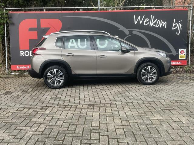 Peugeot 2008 1.2 PureTech Blue Lease Executive