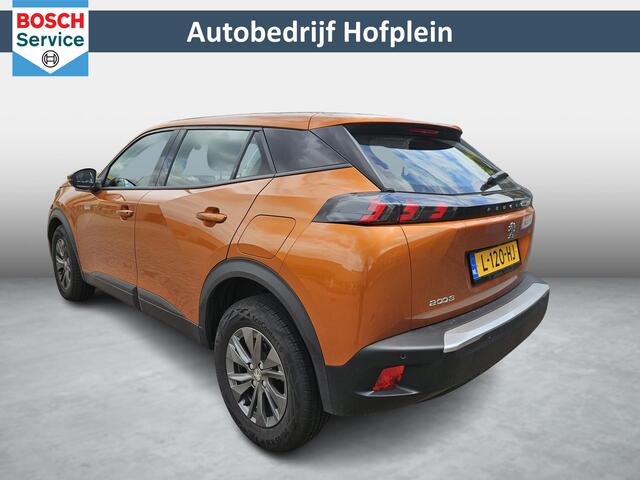 Peugeot 2008 1.2 PureTech Active Pack Navigatie | Airco-Ecc | Cruise | LM-Velgen | PDC | Camera ( Vestiging - Vianen Tel: 0347-371248 )