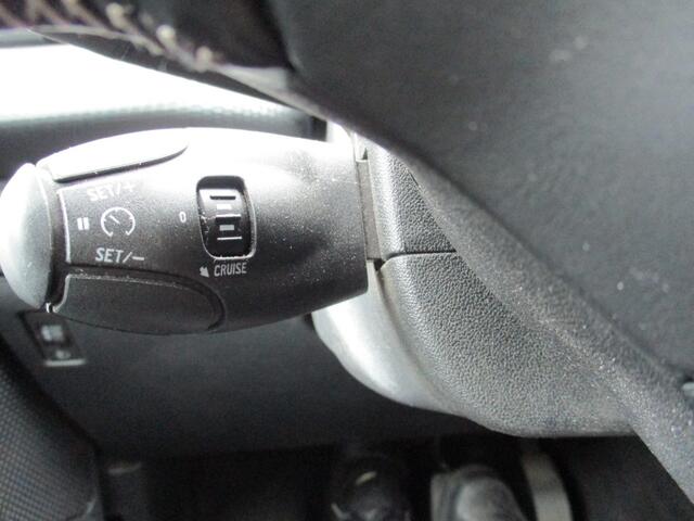Peugeot 2008 1.2 PureTech Allure Pano Trekhaak