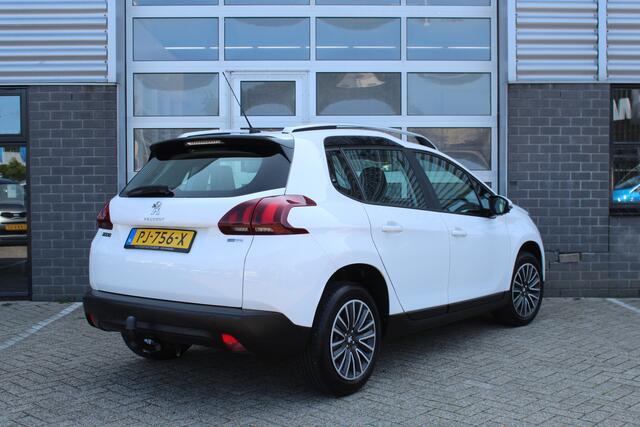 Peugeot 2008 1.2 PureTech Active / Automaat / Carplay / Cruise / N.A.P.