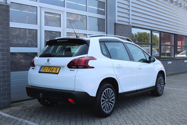 Peugeot 2008 1.2 PureTech Active / Automaat / Carplay / Cruise / N.A.P.