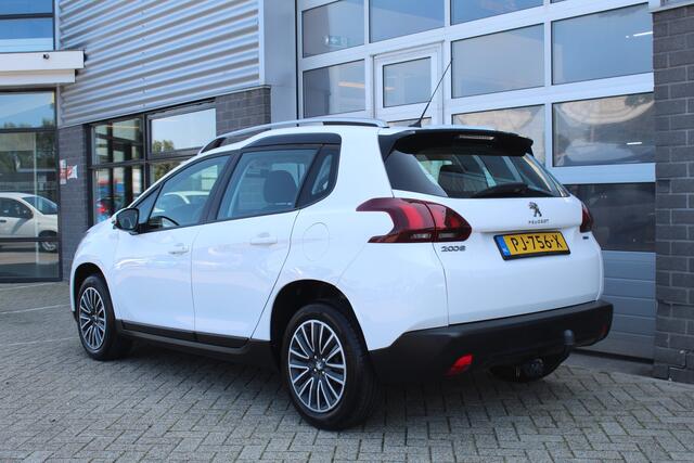 Peugeot 2008 1.2 PureTech Active / Automaat / Carplay / Cruise / N.A.P.