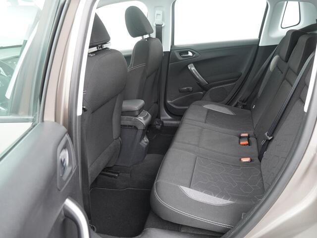 Peugeot 2008 1.2 PureTech Blue Lion
