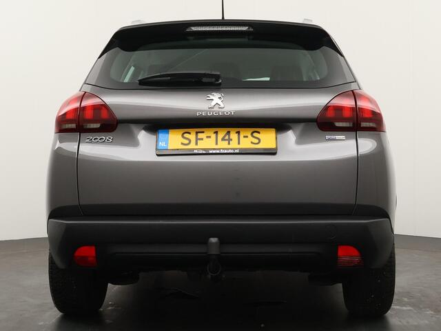 Peugeot 2008 1.2 PureTech Allure | Airco | Trekhaak | Cruise Control |
