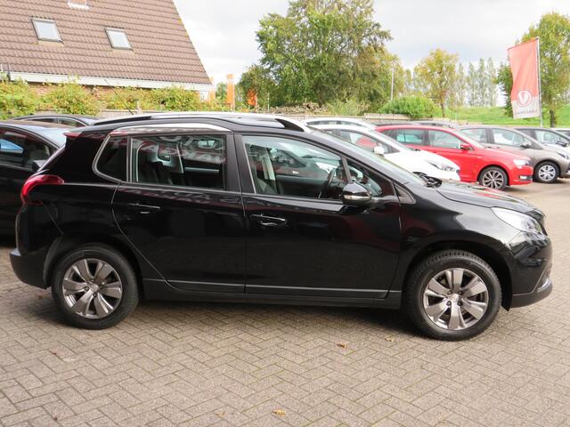 Peugeot 2008 1.2 PureTech Allure| 110-PK | Clima-Airco | Navigatie | Trekhaak | Incl. 6 mnd garantie| Parkeersensoren |