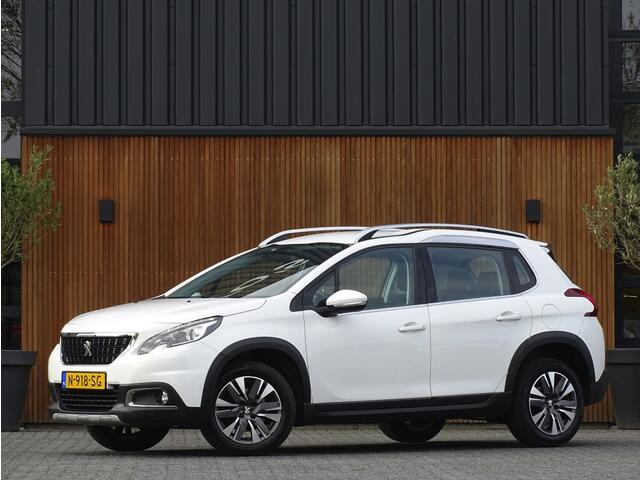 Peugeot 2008 1.2 110PK / PureTech Allure /