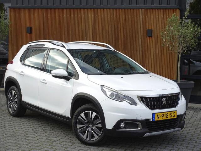 Peugeot 2008 1.2 110PK / PureTech Allure /