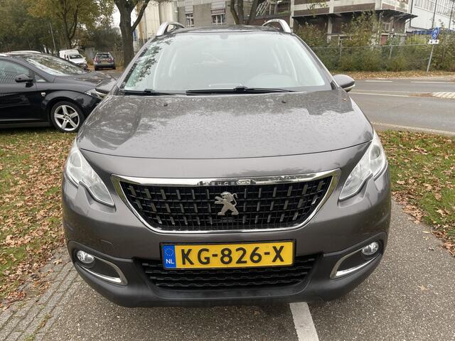 Peugeot 2008 1.2 PureTech Blue Lion | Panoramadak | Full Options | Trekhaak