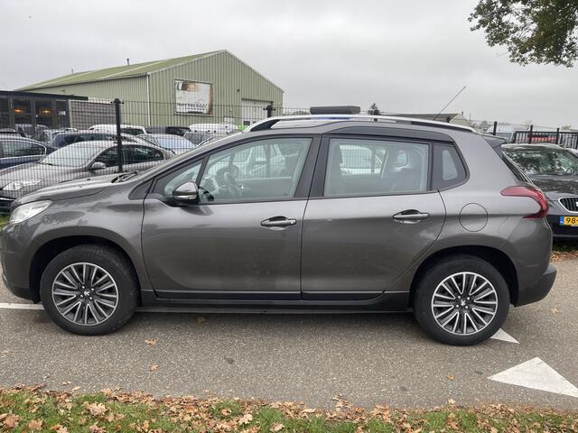 Peugeot 2008 1.2 PureTech Blue Lion | Panoramadak | Full Options | Trekhaak