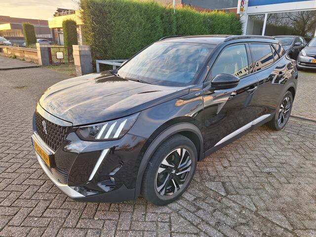 Peugeot 2008 1.2 PureTech GT TREKHAAK