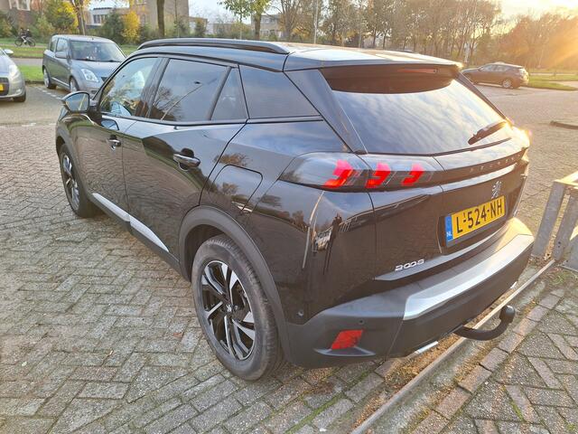 Peugeot 2008 1.2 PureTech GT TREKHAAK