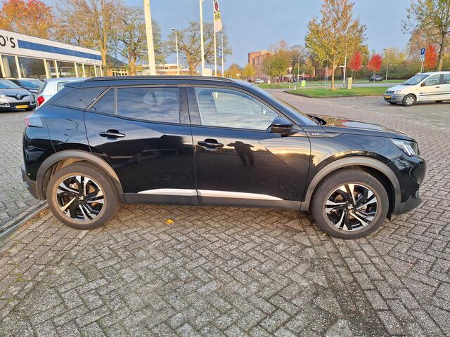 Peugeot 2008 1.2 PureTech GT TREKHAAK