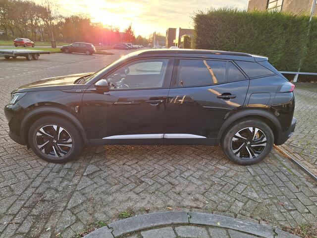 Peugeot 2008 1.2 PureTech GT TREKHAAK