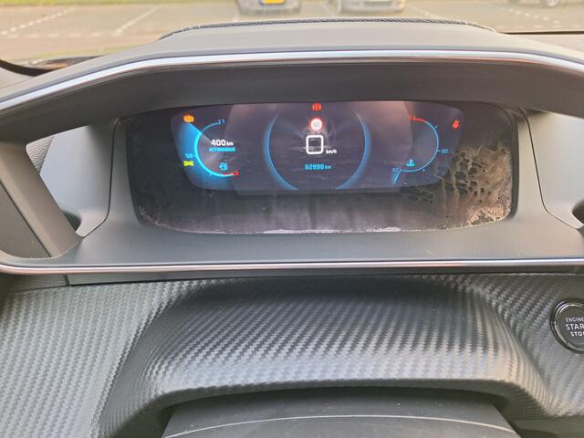 Peugeot 2008 1.2 PureTech GT TREKHAAK