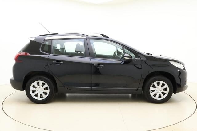 Peugeot 2008 1.2 PureTech Blue Lion | Panorama Dak | Trekhaak | Navigatie | Airco | Cruise Control | Parkeersensoren |