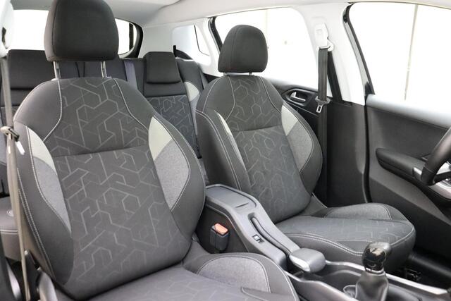 Peugeot 2008 1.2 PureTech Blue Lion | Panorama Dak | Trekhaak | Navigatie | Airco | Cruise Control | Parkeersensoren |