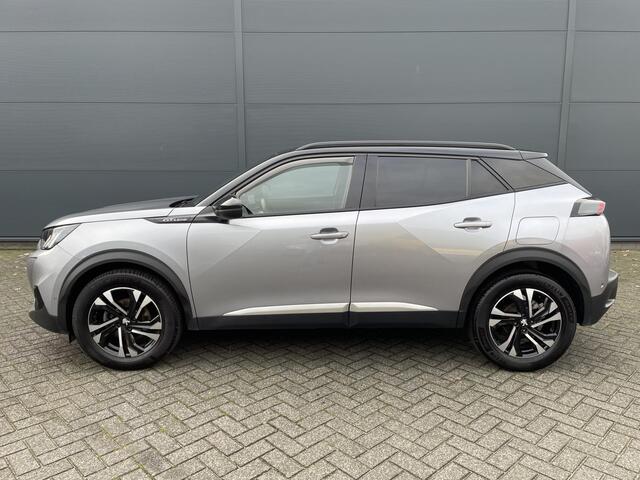 Peugeot 2008 130pk GT-Line (Elektrisch Schuifdak - Camera - Dodehoekdetectie - Parkeersensoren V+A - LED - Adaptieve Cruise Controle)