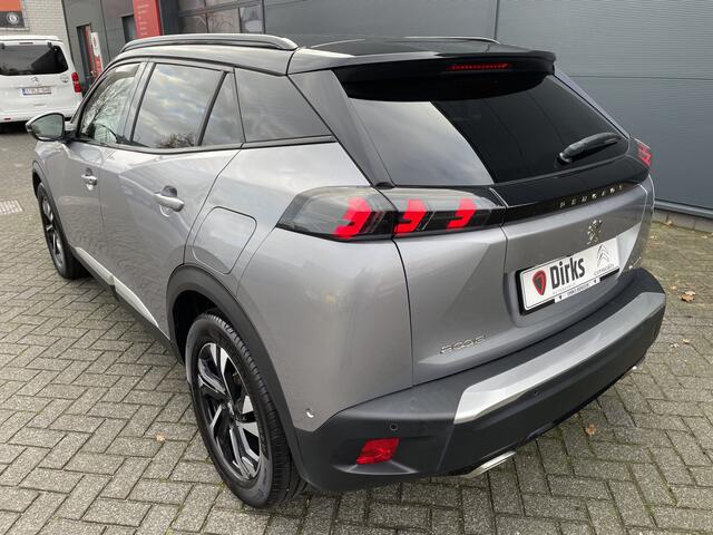 Peugeot 2008 130pk GT-Line (Elektrisch Schuifdak - Camera - Dodehoekdetectie - Parkeersensoren V+A - LED - Adaptieve Cruise Controle)