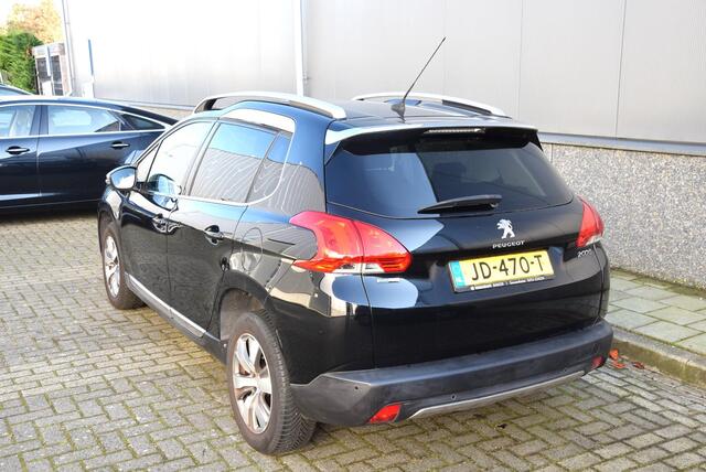 Peugeot 2008 1.2 PureTech Allure