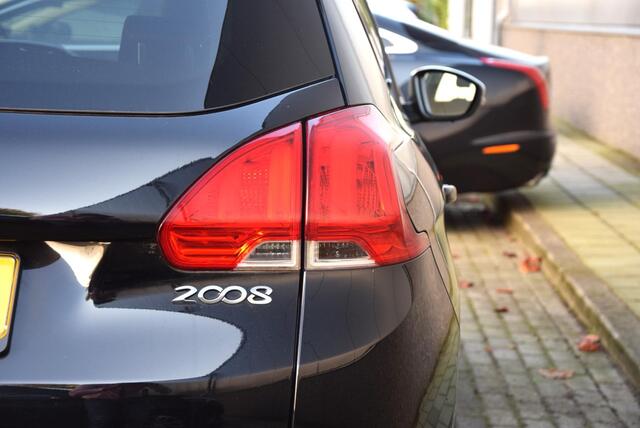 Peugeot 2008 1.2 PureTech Allure