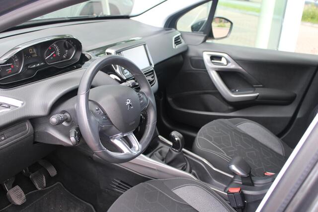 Peugeot 2008 1.2 PureTech Blue Lion