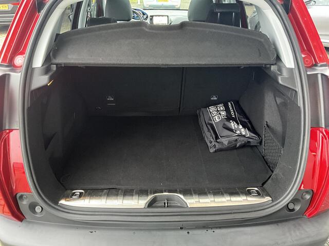 Peugeot 2008 1.2 PureTech Allure