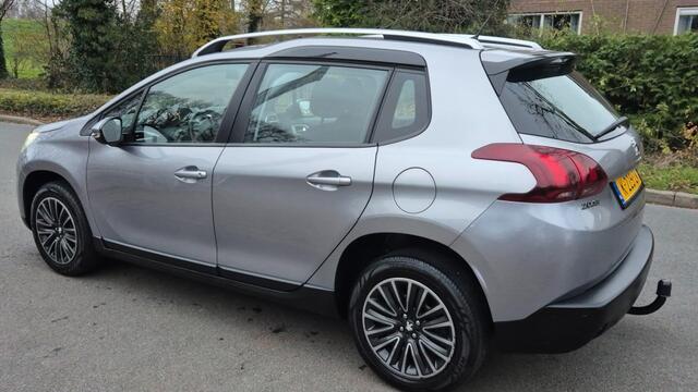 Peugeot 2008 1.2 Pure Tech Allure*Trekhaak*Navigatie*
