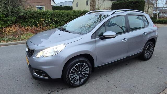 Peugeot 2008 1.2 Pure Tech Allure*Trekhaak*Navigatie*