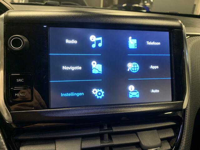 Peugeot 2008 1.2 PureTech Style NAVIGATIE-AIRCO-PARKEERSENSOREN-LICHT METALEN VELGEN