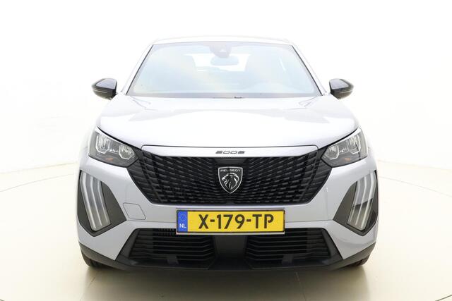 Peugeot 2008 1.2 PureTech 100 Active | Achteruitrijcamera | Parkeersensoren achter | Navigatie | Cruise control | Apple carplay / android auto | Regensensor