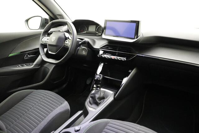 Peugeot 2008 1.2 PureTech 100 Active | Navigatie | Climate control | Camera | Cruise control | Hoge instap | LED Verlichting