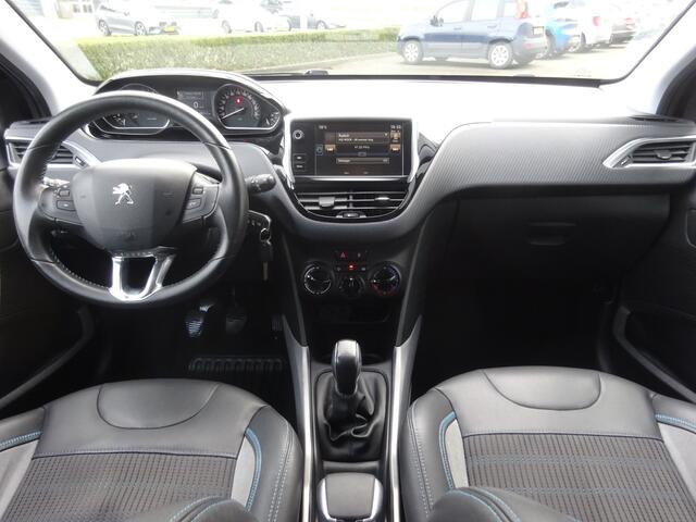 Peugeot 2008 1.2 PureTech Urban Cross Airco / Navi / Cruise / Parkeers. / NAP