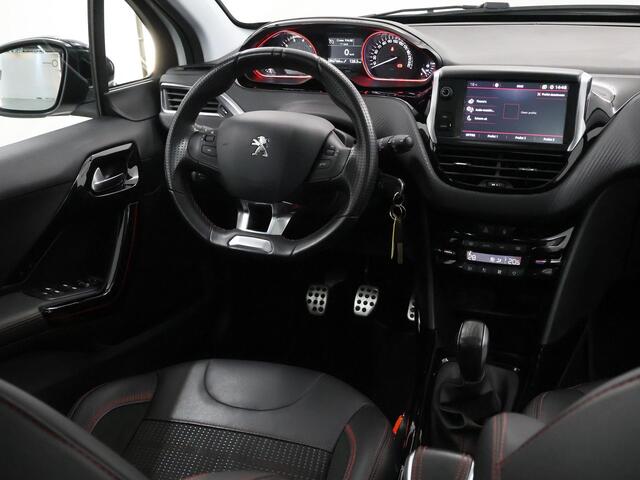 Peugeot 2008 1.2 PureTech GT-line | Panoramadak | Navigatie | Parkeercamera | Climate Control | Cruise Control |
