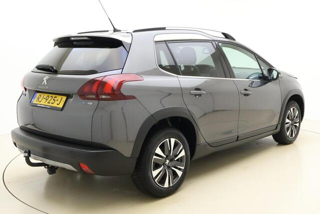Peugeot 2008 1.2 PureTech 110pk Allure | Panoramadak | Achteruitrijcamera | Navigatie | DAB+ | Apple Carplay / Android Auto | Trekhaak
