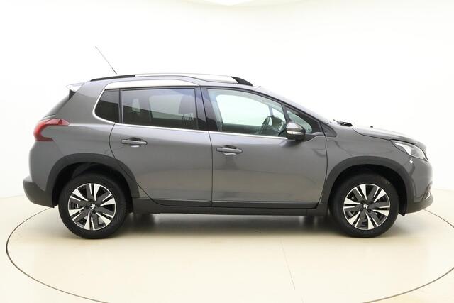 Peugeot 2008 1.2 PureTech 110pk Allure | Panoramadak | Achteruitrijcamera | Navigatie | DAB+ | Apple Carplay / Android Auto | Trekhaak