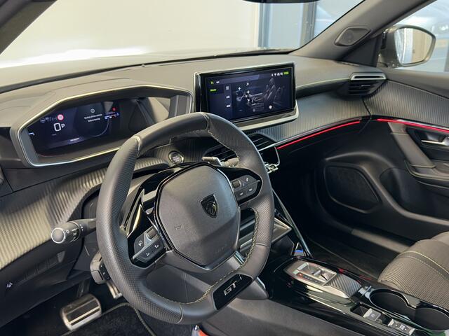Peugeot 2008 1.2 PureTech 130 GT 130PK Navigatie Cruise Control DAB+ VCP PDC