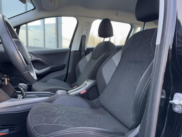 Peugeot 2008 1.2 PureTech Blue Lion Automaat,Navi,Pdc,Airco,Cruise,110pk,Dealer Onderhouden,Apk tot 11-2025