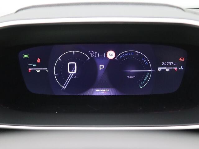 Peugeot 2008 1.2 Hybrid 136PK GT Aut. Pano-Schuifdak, Adaptieve Cruise Control, 360gr. Camera, Keyless, Stoelverwarming, Side Assist, 17" LM Velgen