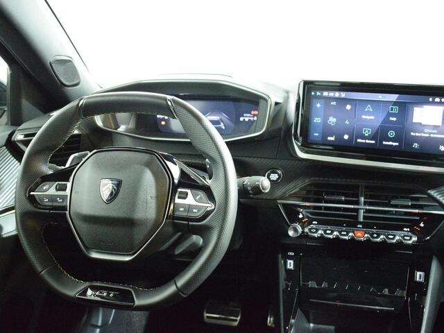 Peugeot 2008 1.2 PureTech GT Pack Automaat | Alcantara | Navigatie | Stoelverwarming | Elektrische bestuurdersstoel
