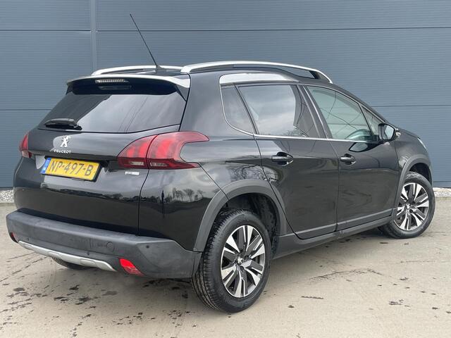 Peugeot 2008 1.2 PureTech Allure | Navi | Clima | Glazen dak