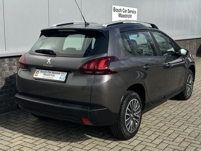 Peugeot 2008 1.2 PureTech Allure | Navigatie | Blue-tooth | PDC | Cruise Control | Garantie Interesse, Proefrit? Bel of app met: 06-24 28 28 42