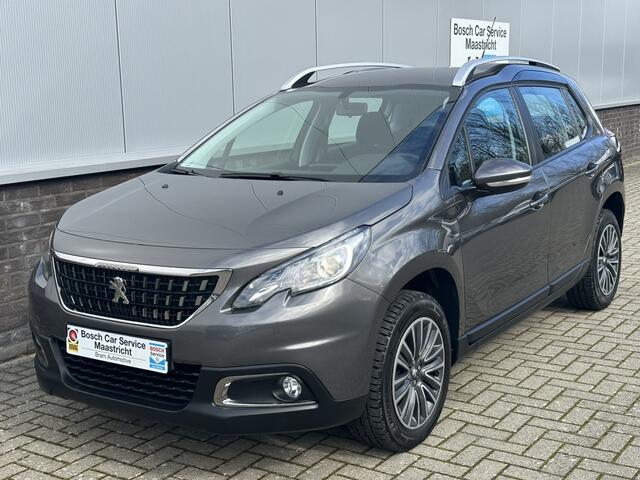 Peugeot 2008 1.2 PureTech Allure | Navigatie | Blue-tooth | PDC | Cruise Control | Garantie Interesse, Proefrit? Bel of app met: 06-24 28 28 42
