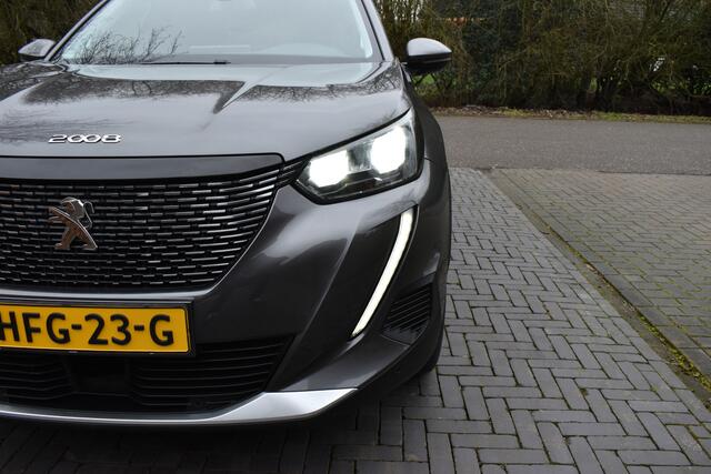 Peugeot 2008 1.2 PureTech Allure '20 AUT. Pano NIEUWST!